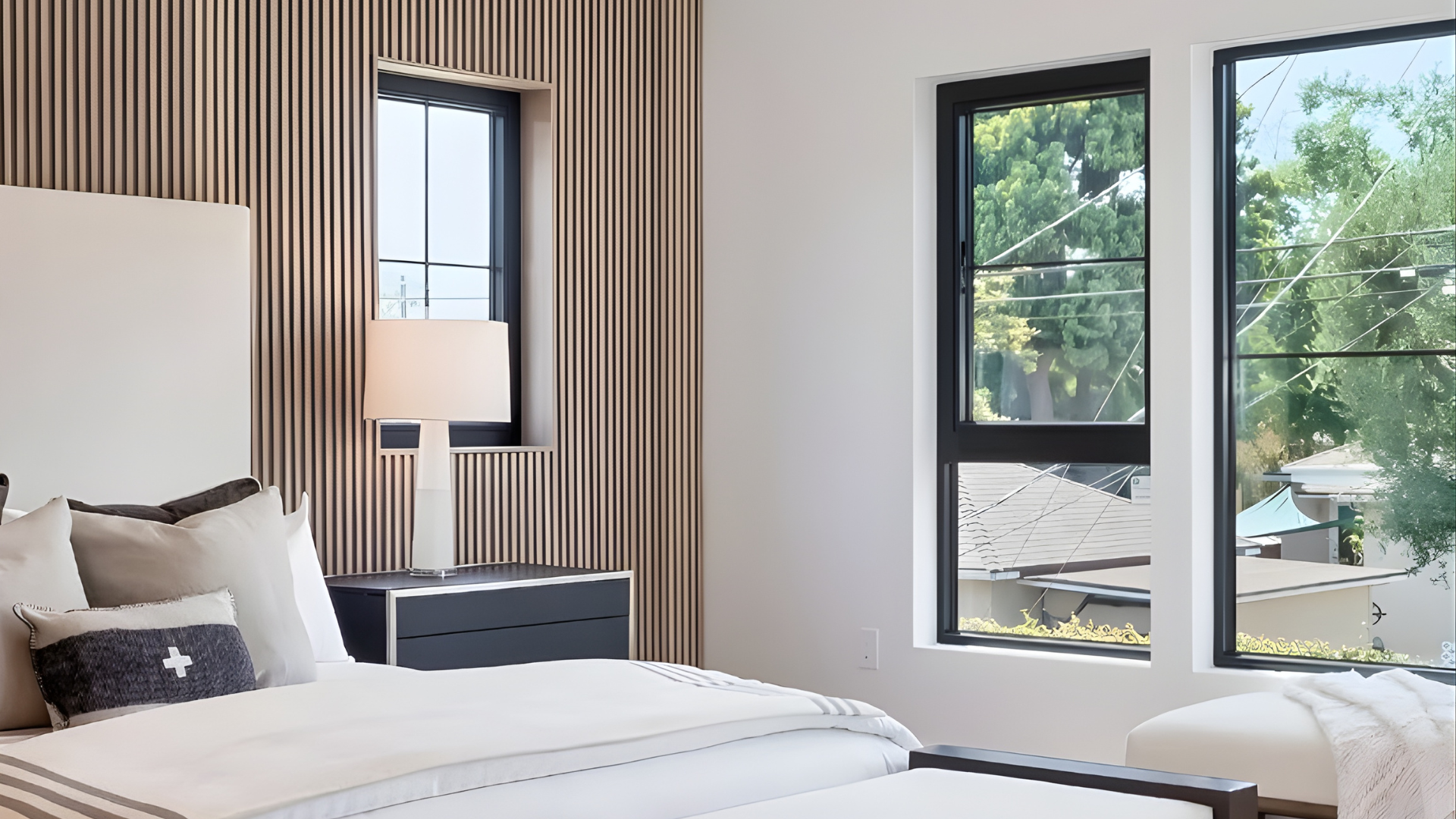 VLX 500 Single & Double Hung Window in Hialeah, FL | TruePane Windows & Doors - detail 4